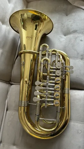 Tuba em Fa Quasar-707 F