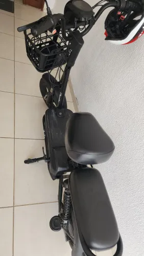 Scooter/bicicleta elétrica Agile