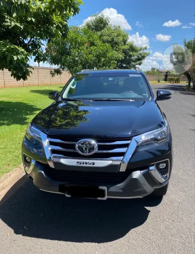 Toyota Hilux SW4 SRX 4X4 2.8 TDI 16V Dies. Aut. 2020