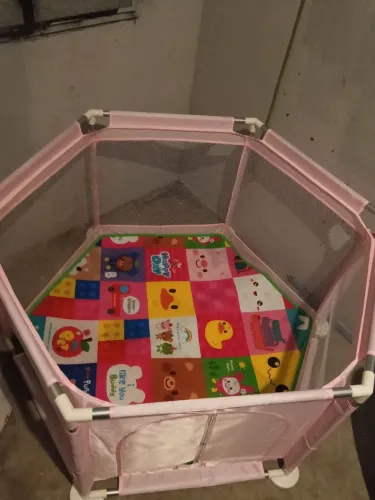 Cercadinho com tapete NÃO FAÇO ENTREGA