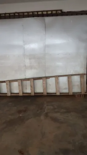 Portão de tubos de ferro, chapa opcional, medidas: 2,85mx2m