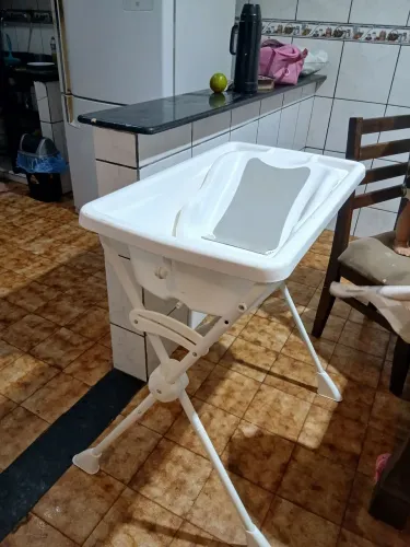 Banheira para bebê - Kit banho branco + 1 canguru