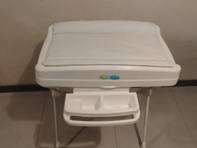 Banheira Burigotto com trocador Milenia