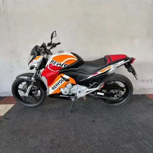 HONDA CB 300R REPSOL