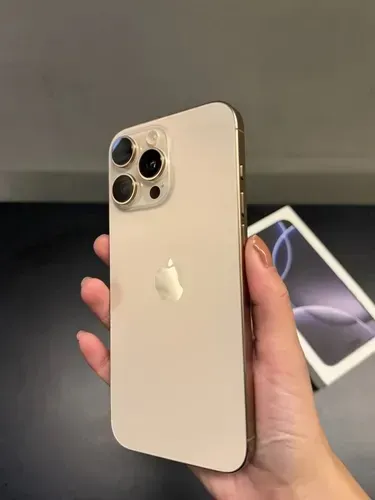 Iphone 16 pro max 