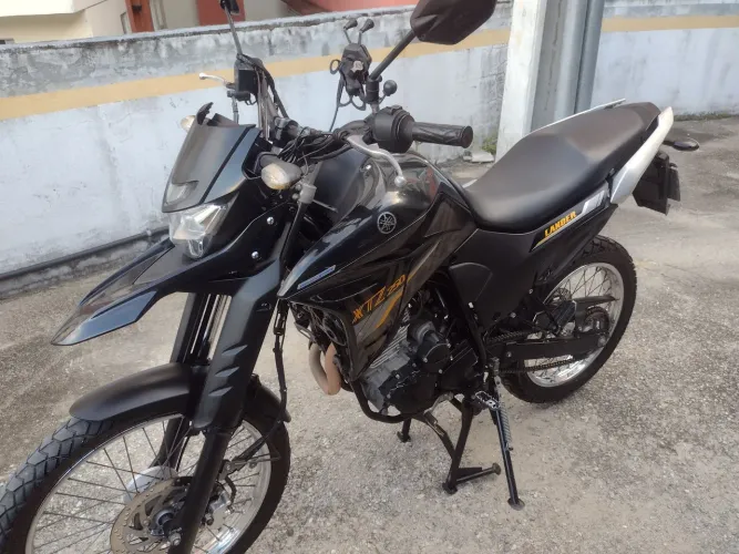 Vendo ou troco por ADV 150/160cc