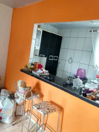 Vendo lnda casa na Pedreira.