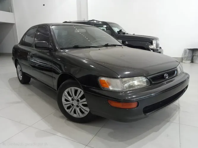 Toyota Corolla LE 1.8 1997