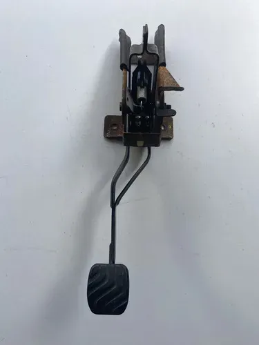 Pedal Embreagem Kwid 1.0 3cc 2018 2019 2020