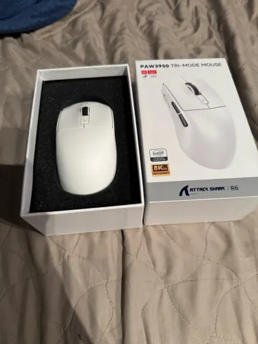 Attack shark r6 , 8k perfeito estado