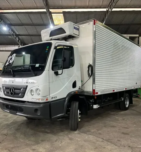 ACCELO 815 REFRIGERADO