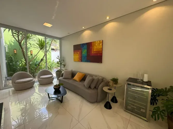 Condomínio Villa Jardim Cuiabá/MT Térrea para venda possui 240 metros quadrados com 4 qua