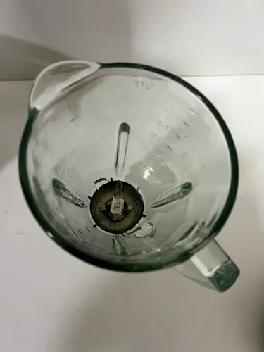 Liquidificador Oster retrô