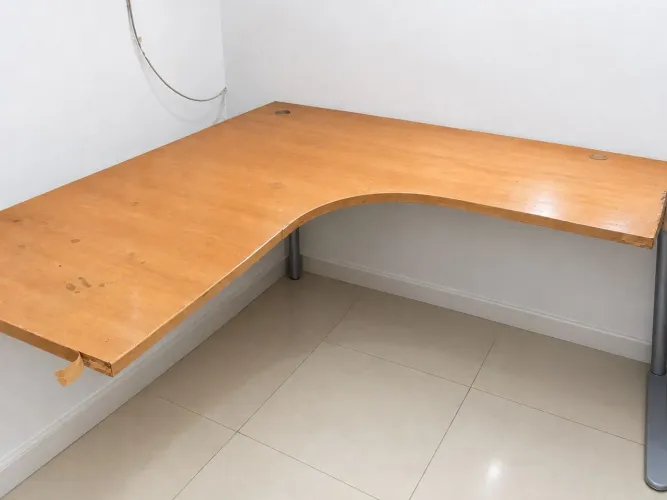 Mesa escritório grande em L 