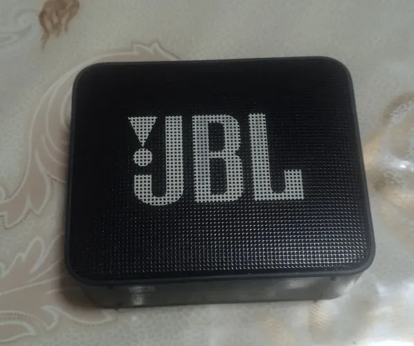 Caixa de som jbl go3 (Bateria fraca)