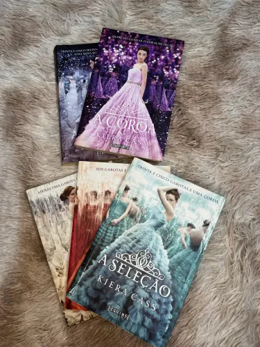 Coleção Completa A Seleção - Kiera Cass (5 livros)