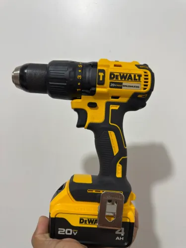 Kit DeWALT 20V Original - DCD7781 + DCF850 + 2 Baterias + Carregador