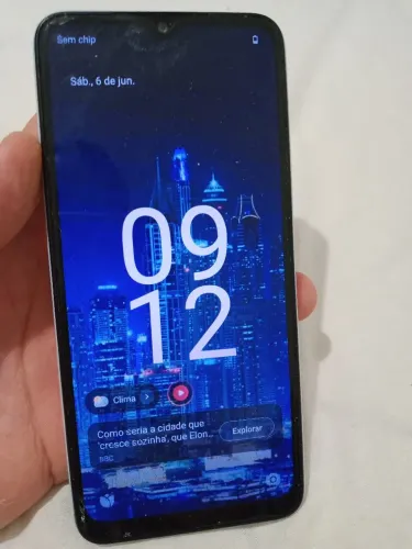 Cel POCO 64GB - SEMINOVO
