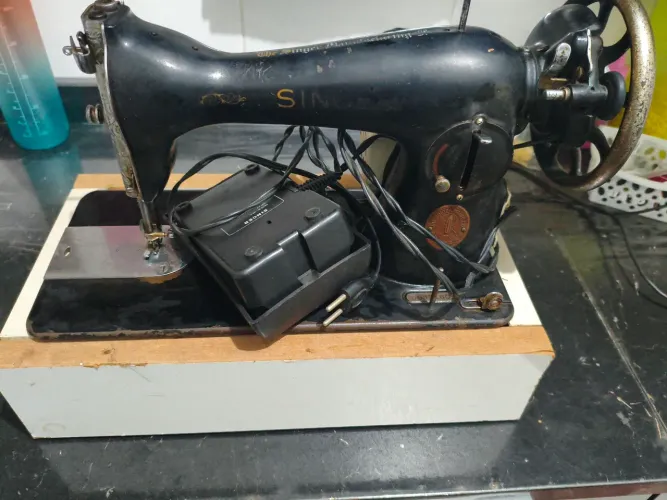 Máquina de custura
