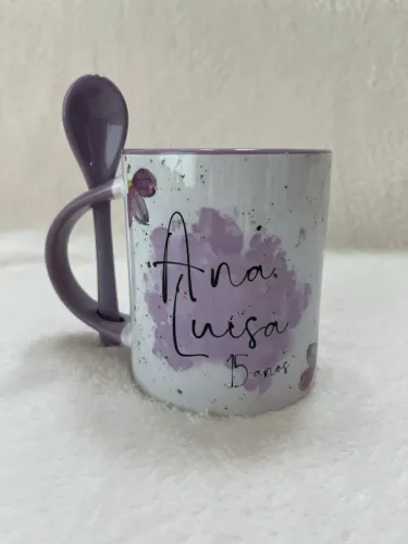Caneca com Colher de Porcelana