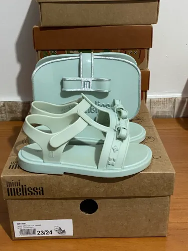 Melissa TAM: 23/24
