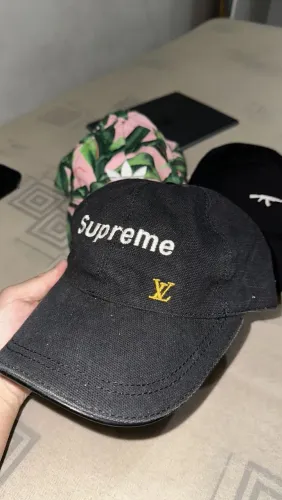 Boné Supreme x Louis Vuitton (ORIGINAL)