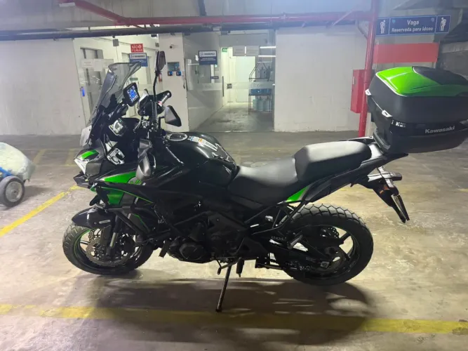 MOTO 650 versus