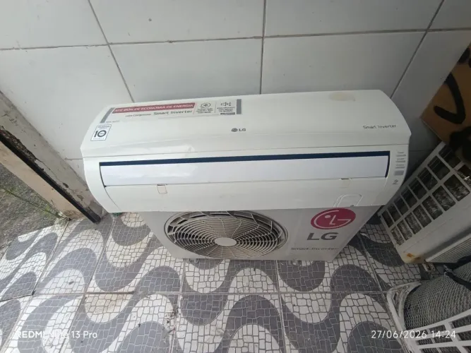 Vendo ar condicionado LG 9000btus