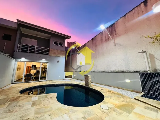 SOBRADO MARAVILHOSO - VILA FORMOSA - 257 M² - 3 DORM. - PISCINA E CHURRASQUEIRA