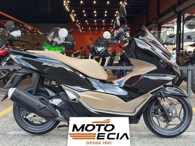 Honda PCX 160 DLX