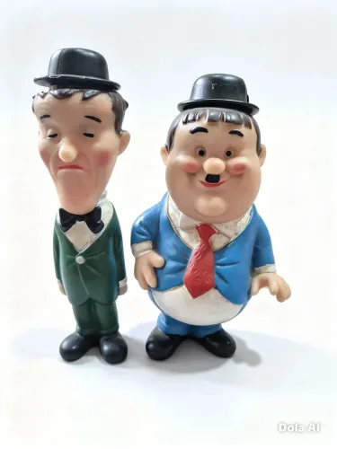Boneco gordo e magro raro
