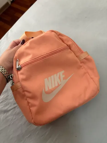 Mochila Nike Sportswear Futura 365 Feminina