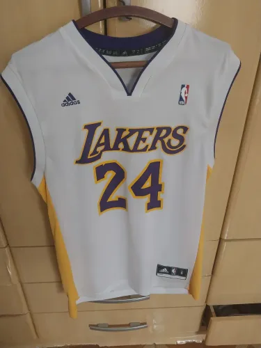 Três Regatas Lakers NBA