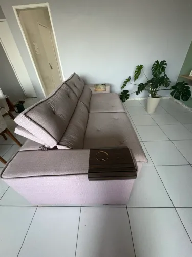 Sofá 4 lugares