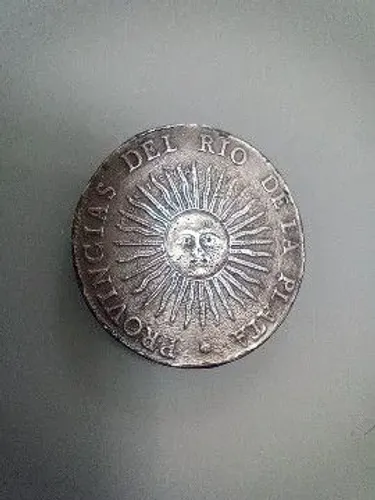 Moeda 8 Reales Argentina leia o anúncio!