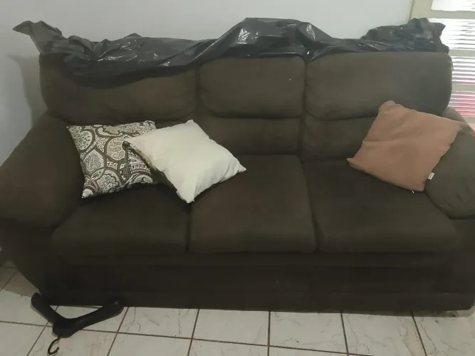 Sofá 3 lugares