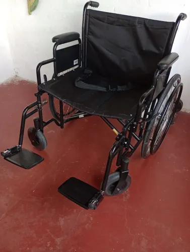 Cadeira de rodas para OBESOS