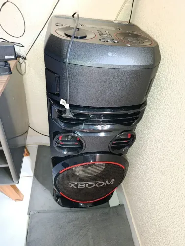Caixa Xboom LG RNC7
