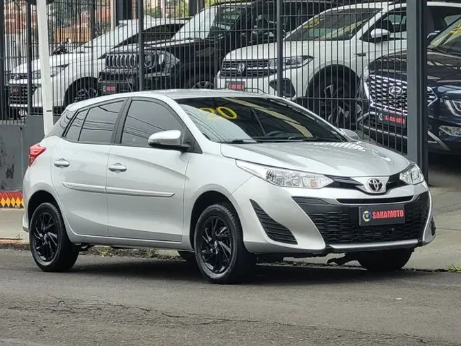 Toyota Yaris Live 1.3 Flex 16V 5P AUT 2020