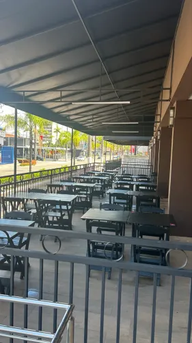 Mesas e cadeiras pr bar e lanchonete! 