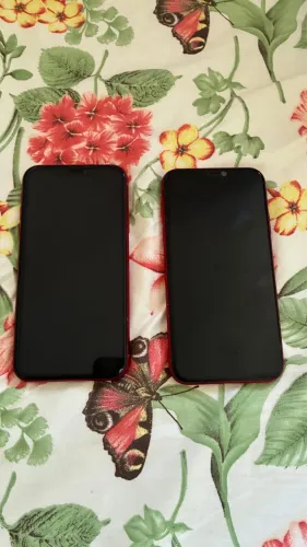 2 IPHONES XR