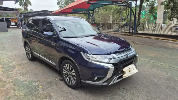 Mitsubishi Outlander HPE 2.0 16V 5P Aut. 2020