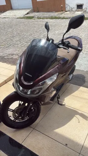VENDO LINDA PCX 17/18 MARROM EDIÇÃO ESPECIAL