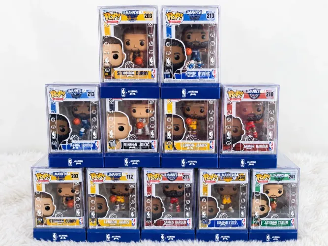 Kit 8 Funko Pop NBA Original 10cm acompanha caixa de acrílico