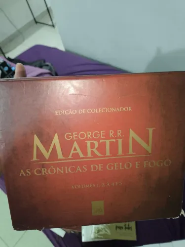 Box Martin. " As crônicas de gelo e fogo " 5 livros