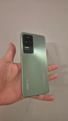 Xiaomi Poco F4