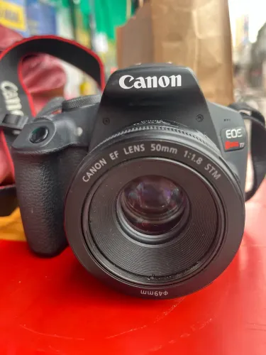 Câmera Canon Eos Rebel T7