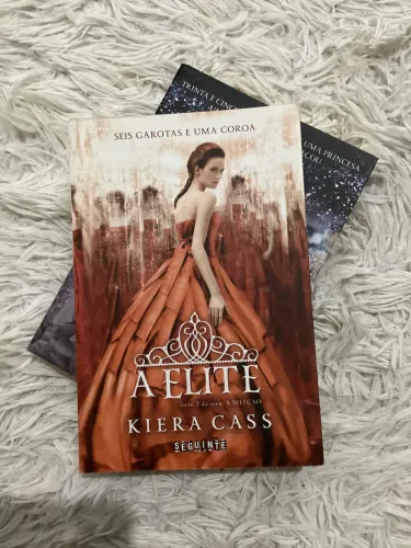Livro A Elite - Kiera Cass