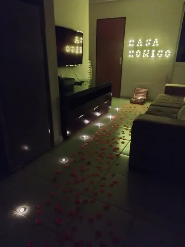 Vendo decoração de pedido de casamento