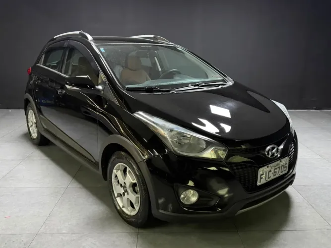 Hyundai HB20X Premium 1.6 Flex 16V Aut. 2014